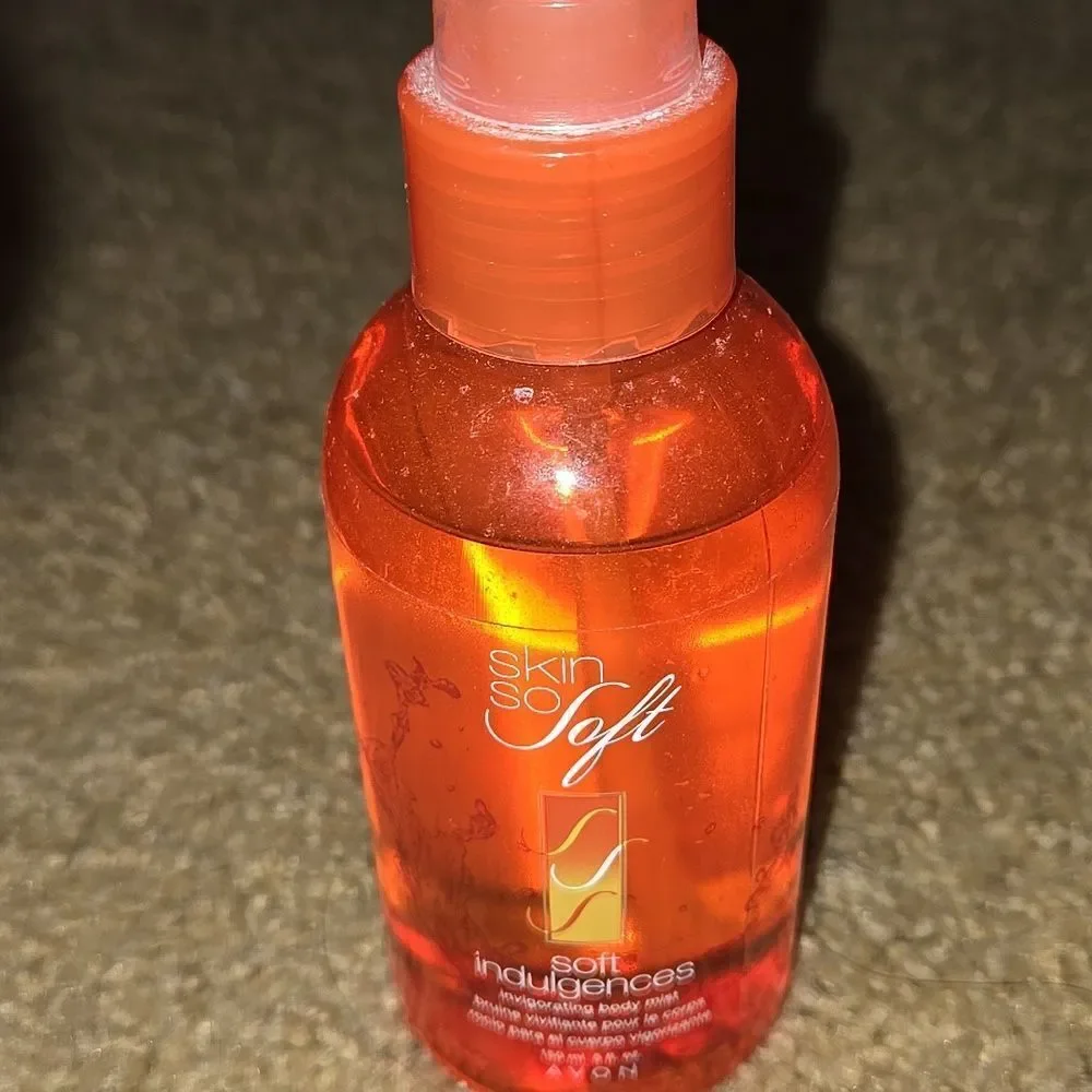 AVON Skin So Soft Soft Indulgences Invigorating Body Mist as seen see weight
